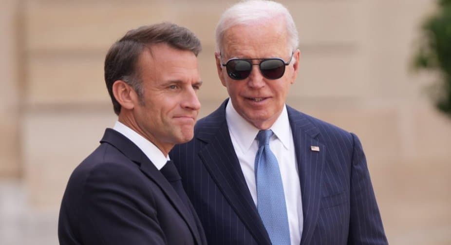 Frontnews image description