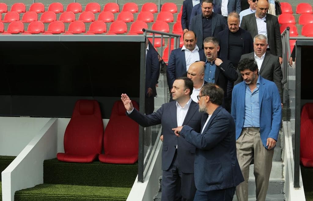 Frontnews image description