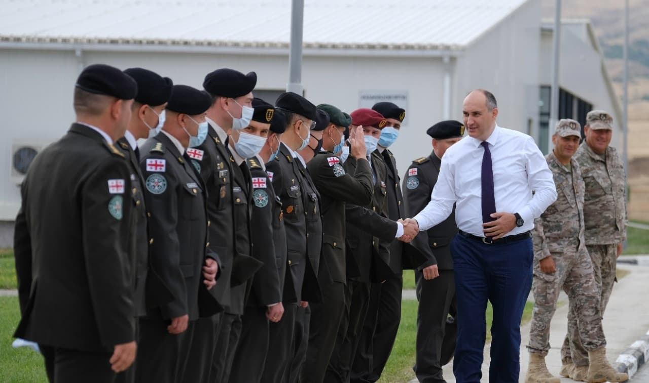 Frontnews image description