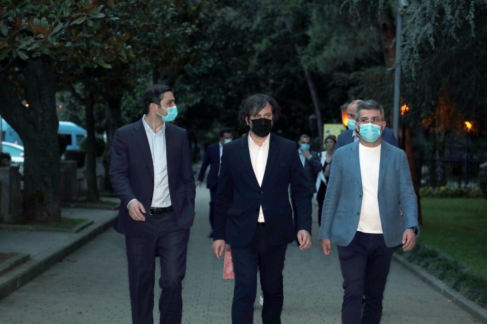 Frontnews image description