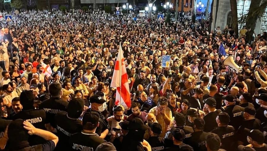 ლატვიის საგარეო საქმეთა მინისტრი აქციაზე მივიდა