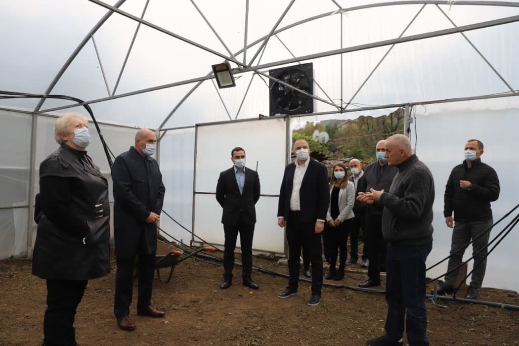 წალენჯიხის მუნიციპალიტეტის სოფლებში დევნილ მეწარმეებთან შეხვედრა გაიმართა