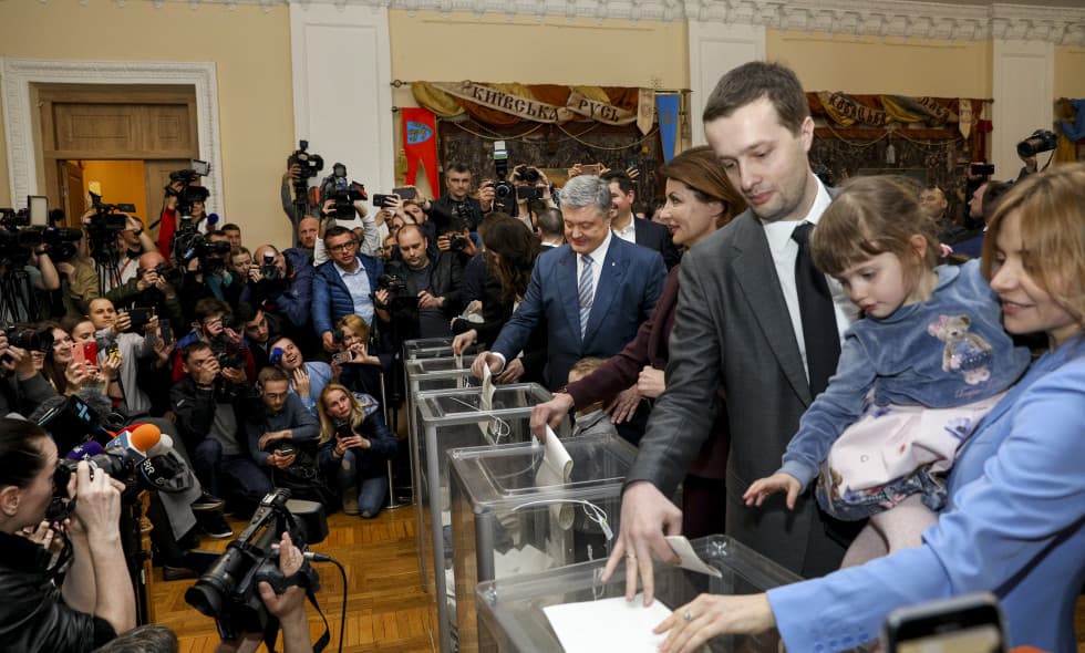 Frontnews image description