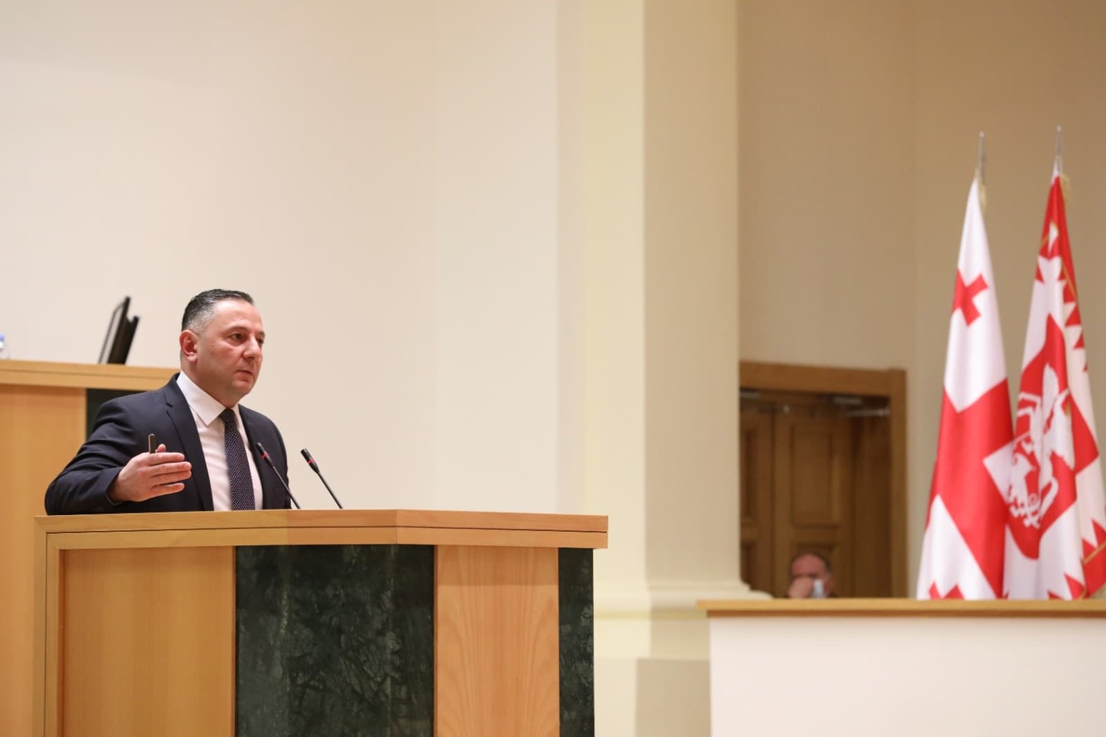 Frontnews image description