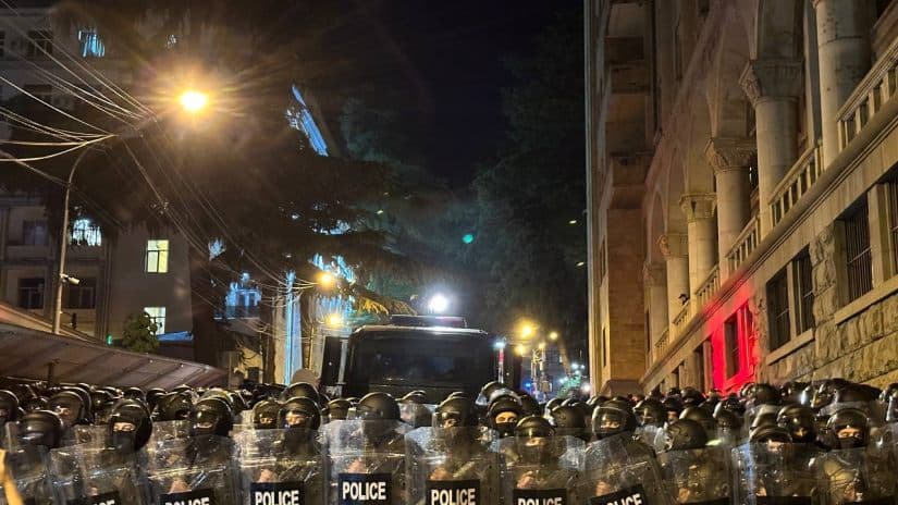 Frontnews image description