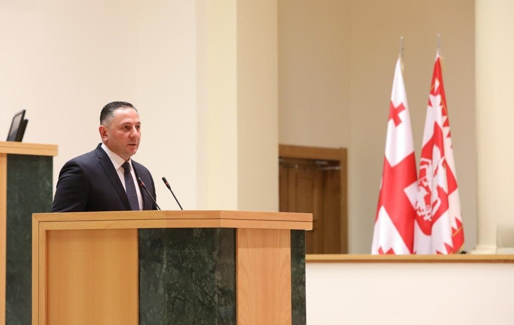 ვახტანგ გომელაური – სხვადასხვა ქვეყანაში წარგზავნილია პოლიციის 18 ატაშე, რომლებიც 36 სახელმწიფოს ფარავენ