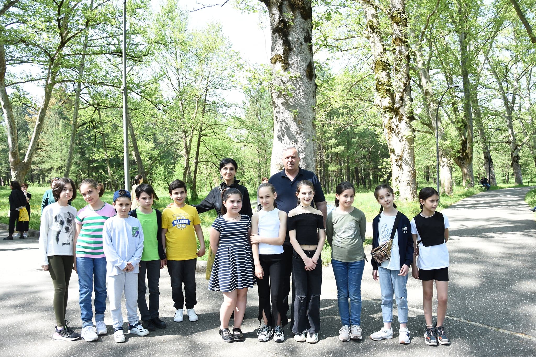 Frontnews image description