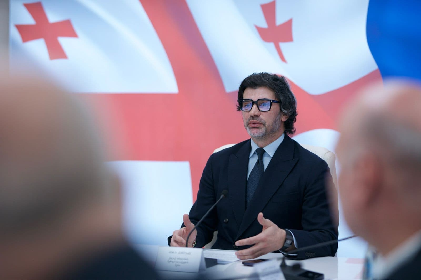 Frontnews image description