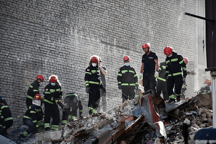 Frontnews image description