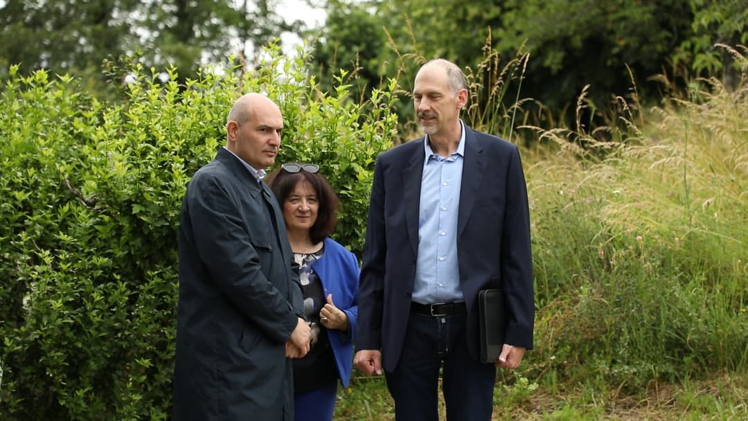 შვეიცარიაში აფხაზი საზოგადო მოღვაწეების ცხოვრების ამსახველი ფილმის გადაღება გრძელდება