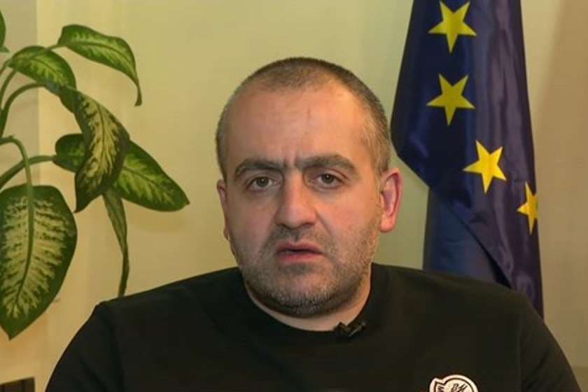 Frontnews image description