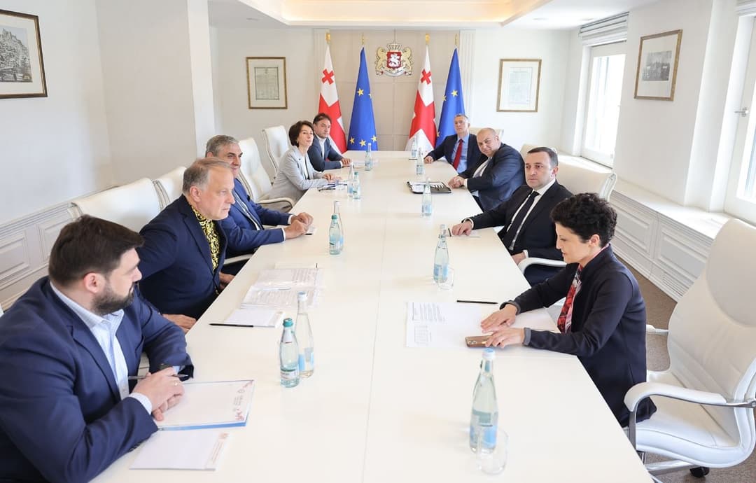 მთავრობის ადმინისტრაციაში ზამთრის ოლიმპიური ფესტივალის მზადებასთან დაკავშირებით შეხვედრა გაიმართა