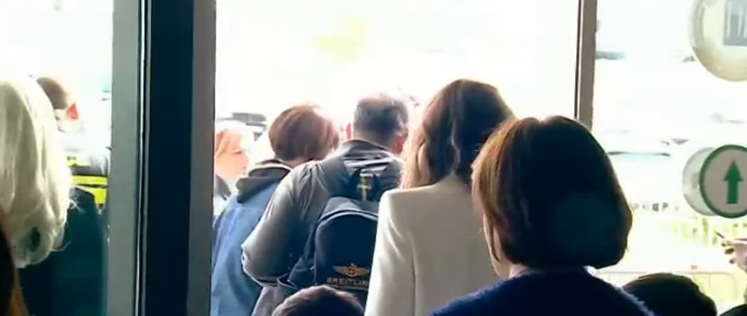 Employees of Tbilisi-based Geosky airlines evacuated from Sudan return to Georgia