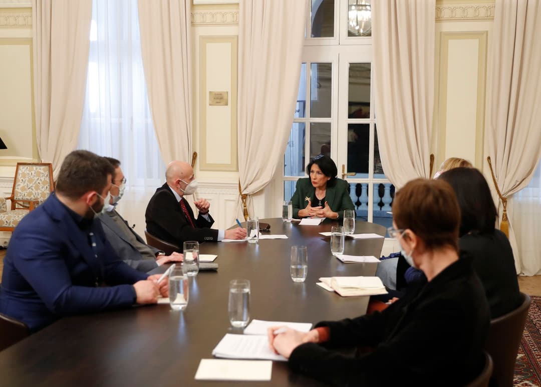 სალომე ზურაბიშვილი – ჩვენ გაკვეთილად მივიღეთ ის, რაც უკვე ვიხილეთ ზელენსკის ქმედებებიდან, ძალიან ფრთხილად დგამს ნაბიჯებს, რომ არ წამოეგოს პროვოკაციებს