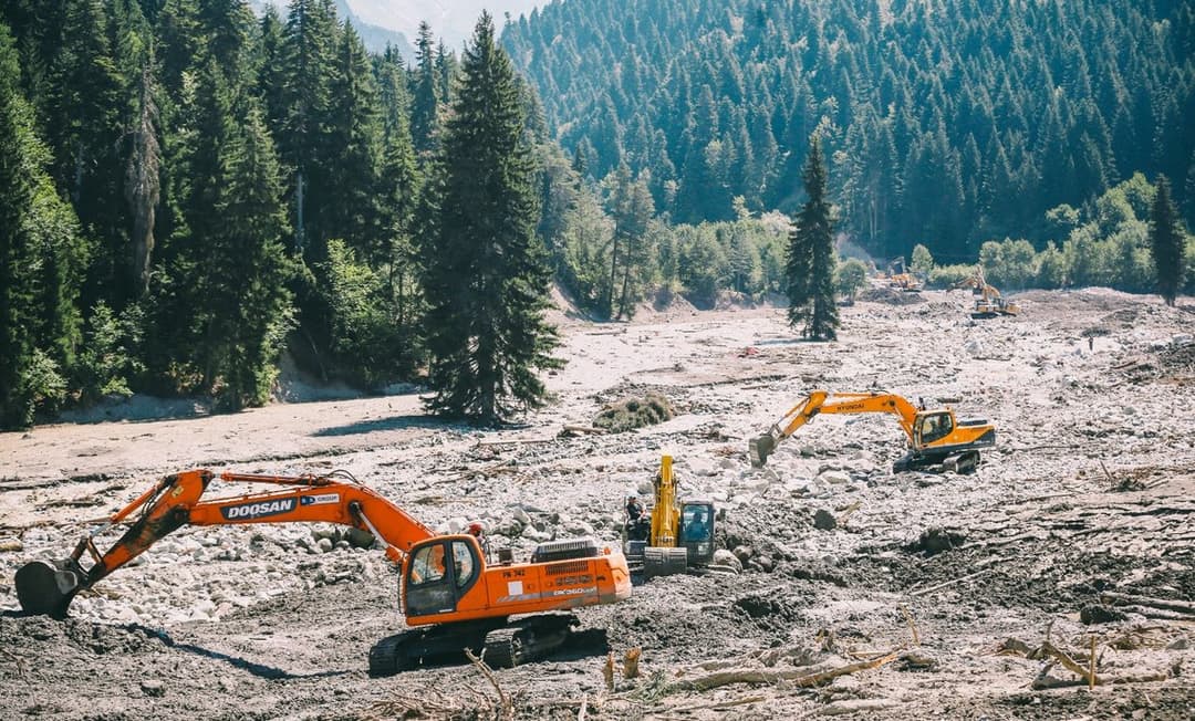 At least 5 still missing after full inspection of Shovi disaster zone