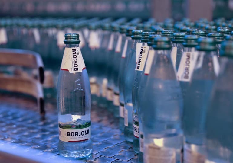 Borjomi employees demanding meeting with PM as plants stopped due to Russian stakeholder