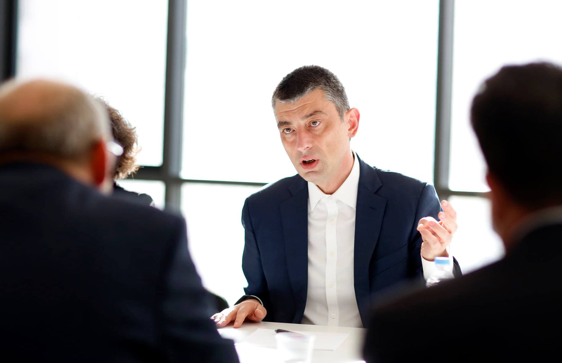 Frontnews image description