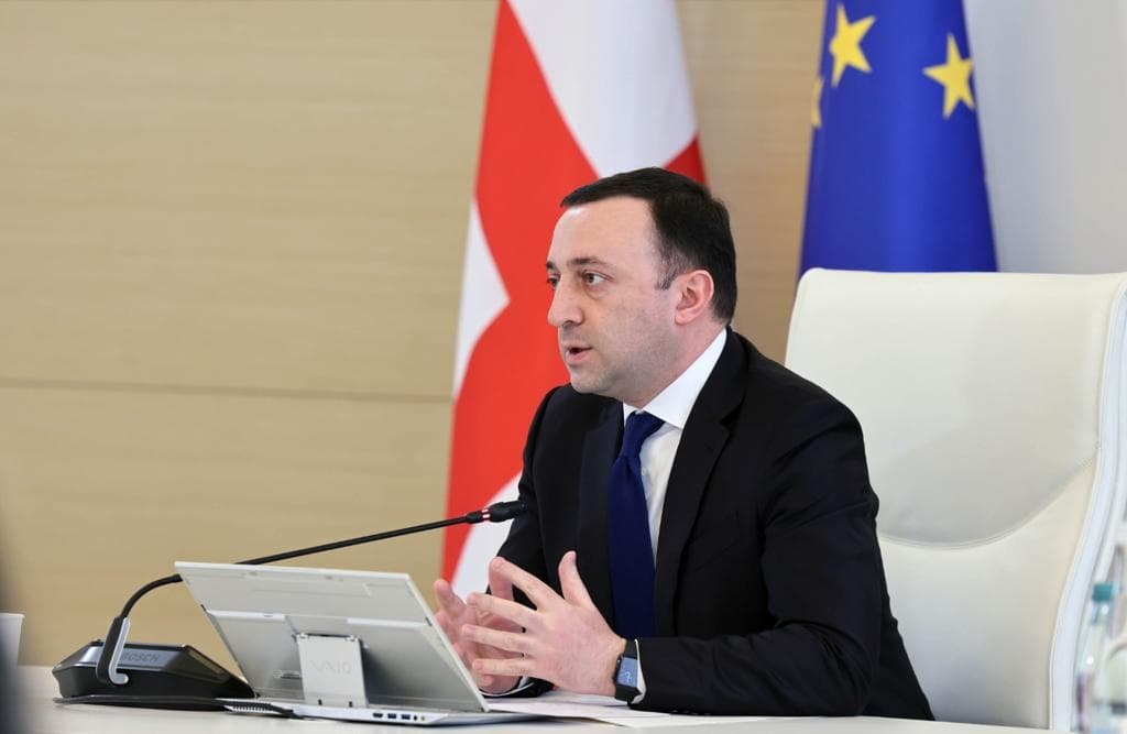 ირაკლი ღარიბაშვილი – ჟურნალისტებმა ერთმანეთს პატივი უნდა სცეთ, როცა კითხვებს სვამთ, უნდა დაელოდოთ რესპონდენტის პასუხს