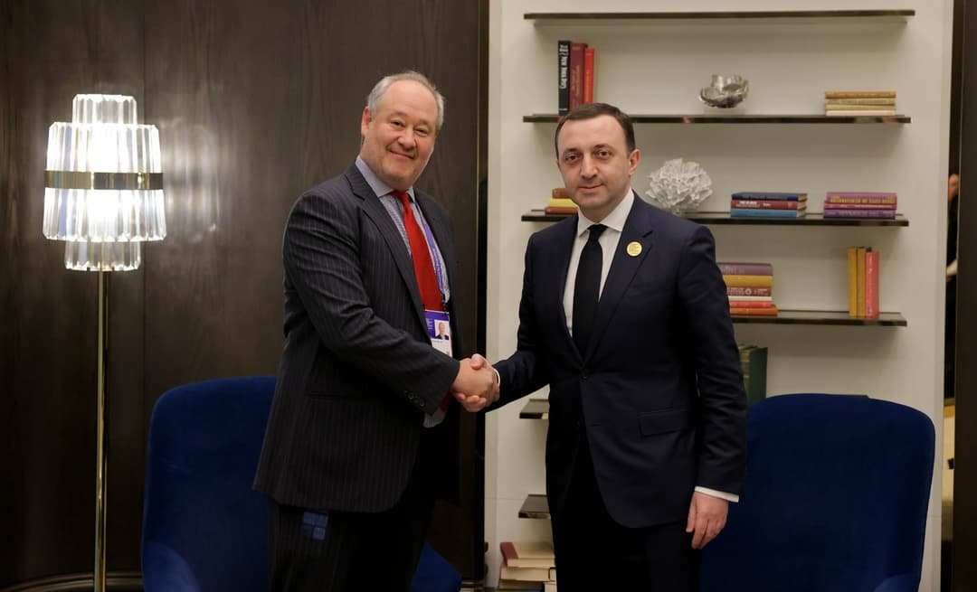 ირაკლი ღარიბაშვილი “ბლუმბერგ მედიის” აღმასრულებელ დირექტორს შეხვდა