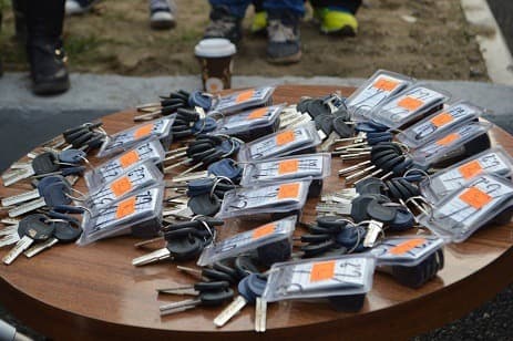 Frontnews image description