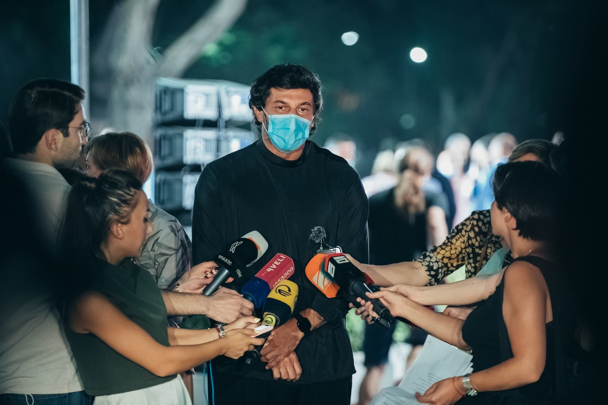 Frontnews image description