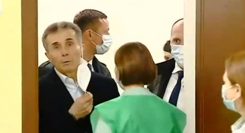 Frontnews image description