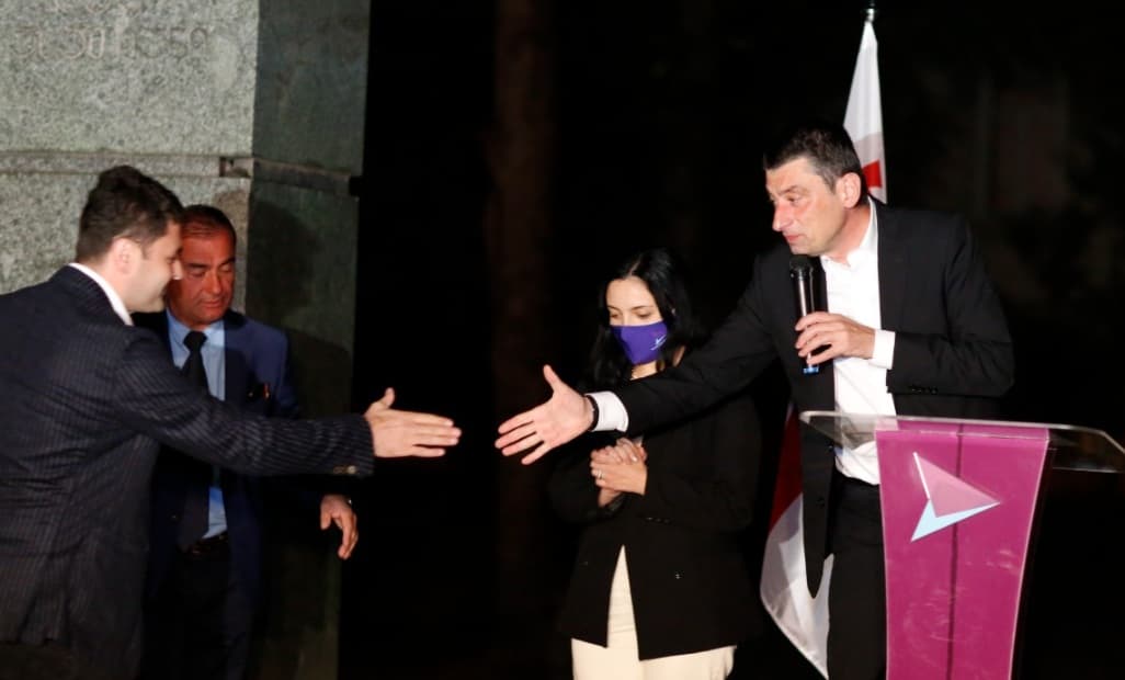 გიორგი გახარიამ ცაგერისა და ლენტეხის მერობის და მაჟორიტარობის კანდიდატები წარადგინა