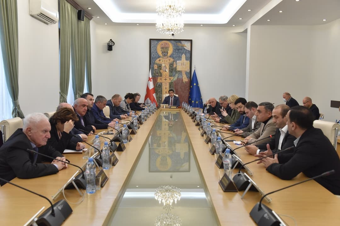 შალვა პაპუაშვილი – როდესაც ომბუდსმენობის რომელიმე კანდიდატზე კვალიფიციური უმრავლესობა შეგროვდება, კენჭისყრას აზრი ექნება და პროცესიც დაიწყება