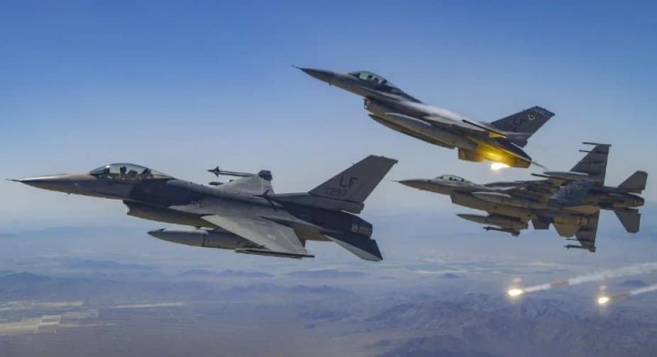 ზელენსკი – პოლონეთის მთავრობამ მიიღო გადაწყვეტილება, რომელიც უკრაინას საშუალებას მისცემს, რაც შეიძლება მალე მიიღოს F-16-ები