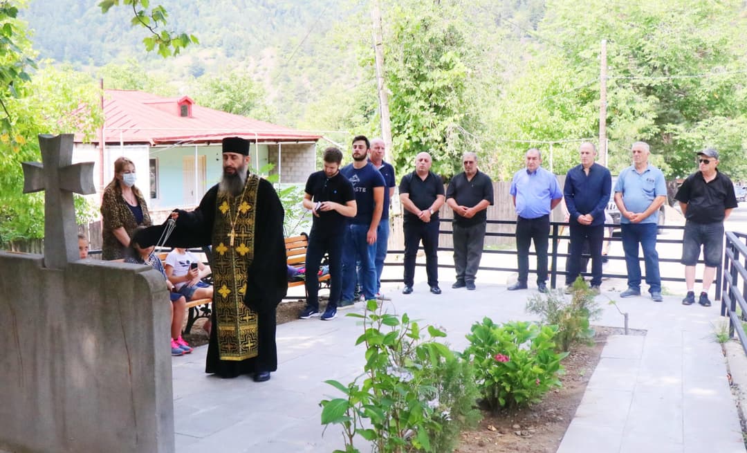 ბორჯომში 8 აგვისტოს ომში დაღუპული გმირები გაიხსენეს