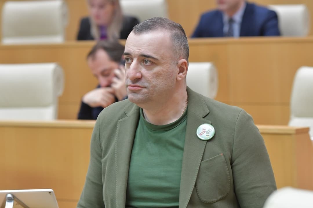 რატი იონათამიშვილი – ვინც დღეს ბოიკოტი გამოუცხადა არა პარლამენტს, არამედ 12 რეკომენდაციის შესრულებას, მათ მიერ განხორციელებულ საუკუნის “აფიორასთან“ გვქონდა საქმე