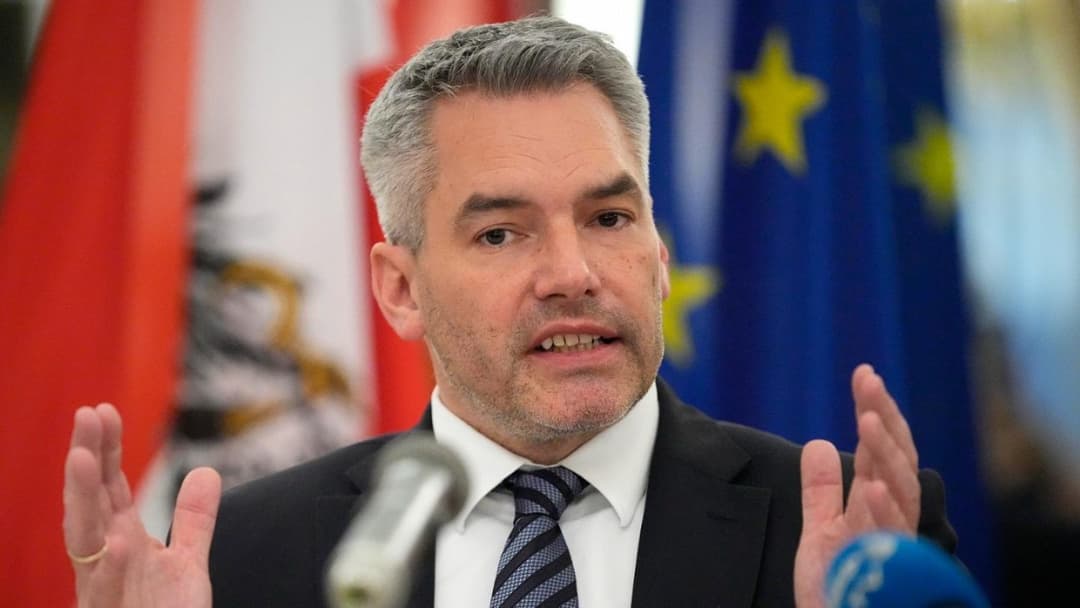 Austrian chancellor vows “specific support” for Georgia if challenges addressed