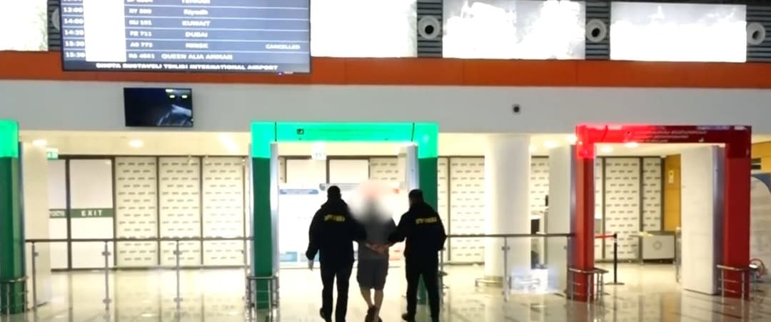 შსს-მ თბილისის საერთაშორისო აეროპორტში განსაკუთრებით დიდი ოდენობით ”კოკაინი” ამოიღო – დაკავებულია უცხო ქვეყნის მოქალაქე