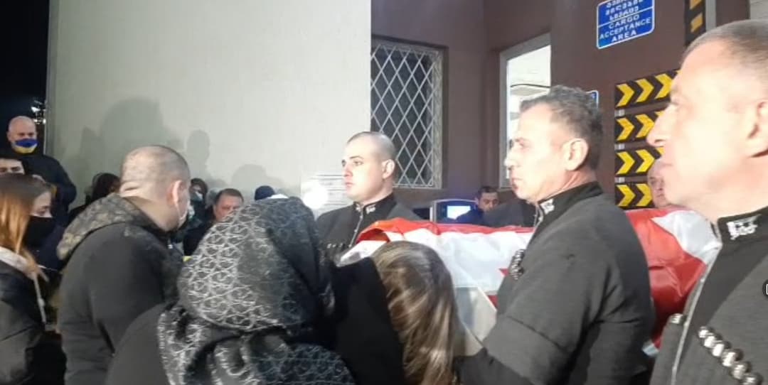 უკრაინაში დაღუპული დავით გობეჯიშვილი საქართველოში ჩამოასვენეს