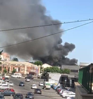 ისანში ძლიერი ხანძარია