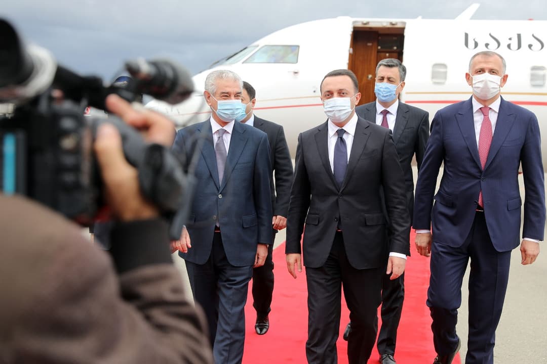 ირაკლი ღარიბაშვილის სამუშაო ვიზიტი აზერბაიჯანში დაიწყო