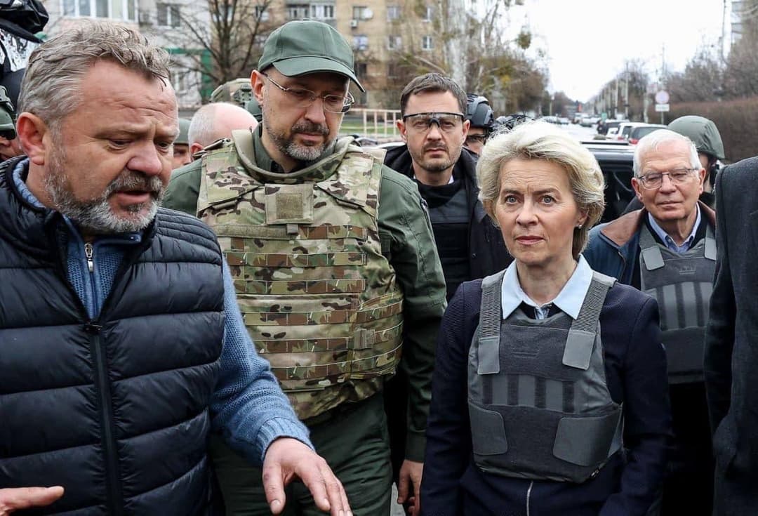 Josep Borrell, Ursula von der Leyen and the Prime Minister of Slovakia Eduard Heger in Bucha
