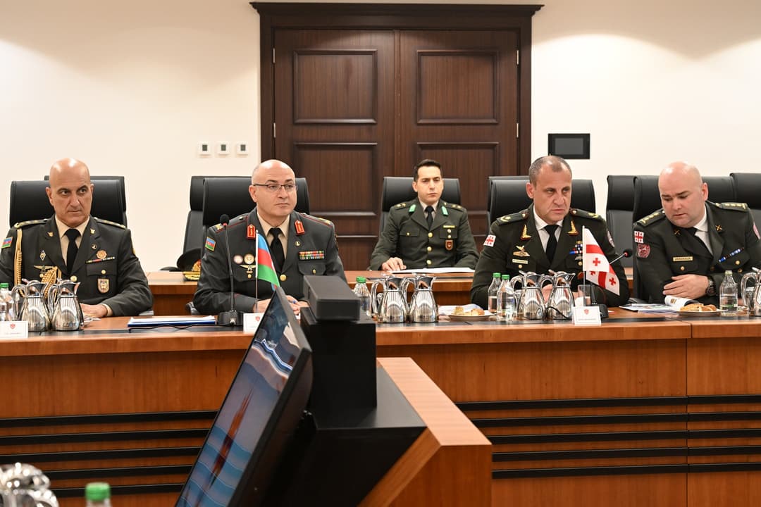 ეროვნული თავდაცვის აკადემიის დელეგაციამ საქართველო-აზერბაიჯანი-თურქეთის სამხედრო საგანმანათლებლო დაწესებულებების რექტორების სამმხრივი ფორმატის შეხვედრებში მიიღო მონაწილეობა
