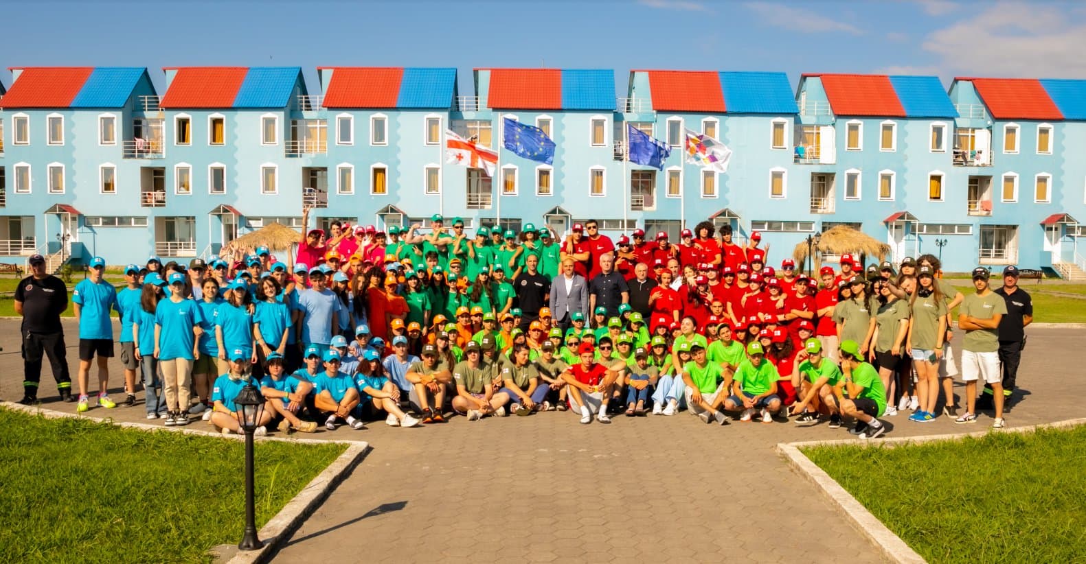 Frontnews image description