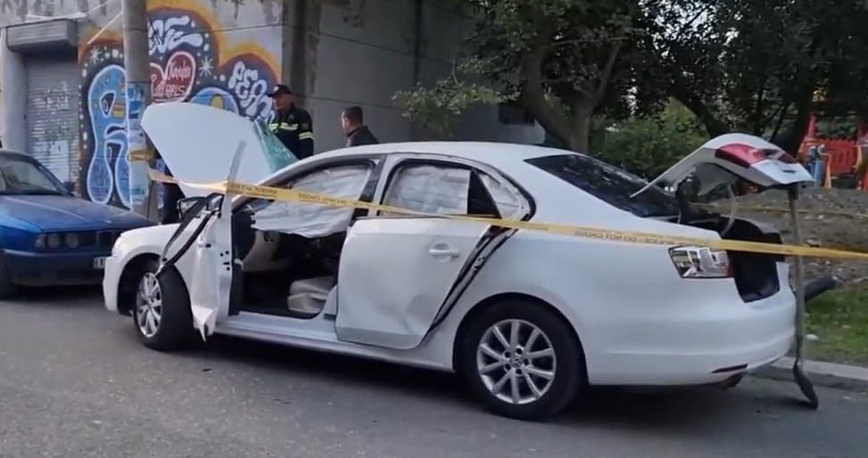 რუსთავში ავტომობილი აფეთქდა