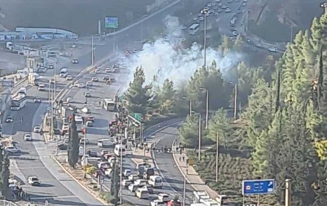 იერუსალიმში ავტოსადგურზე აფეთქებები მოხდა, არიან დაშავებულები