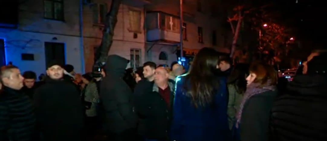 Frontnews image description