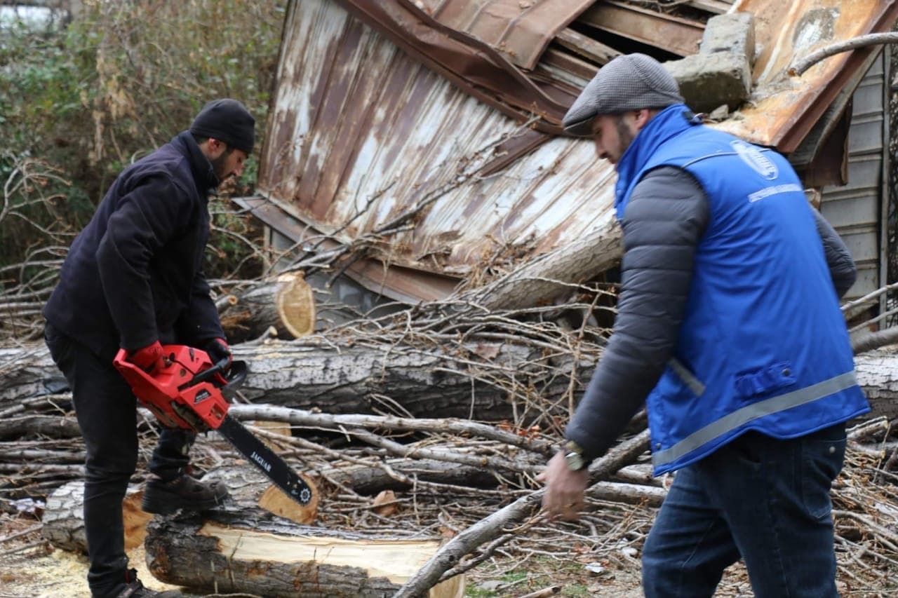 Frontnews image description