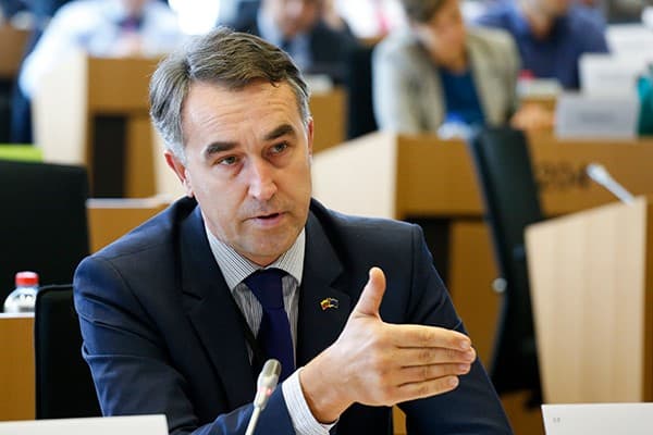 პეტრას აუსტრევიჩუსი – საქართველო კარგავს თავის პატრიოტებს