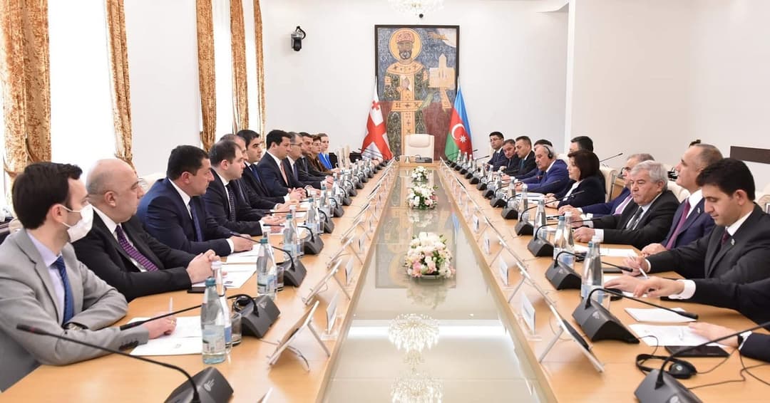 შალვა პაპუაშვილი – საქართველოსა და აზერბაიჯანს ყოველთვის მნიშვნელოვანი როლი ჰქონდათ რეგიონში მშვიდობის მშენებლობის საქმეში