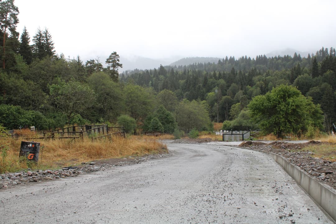 დაბა ბაკურიანში, შიდა საუბნო გზის სარეაბილიტაციო სამუშაოები დასრულდა
