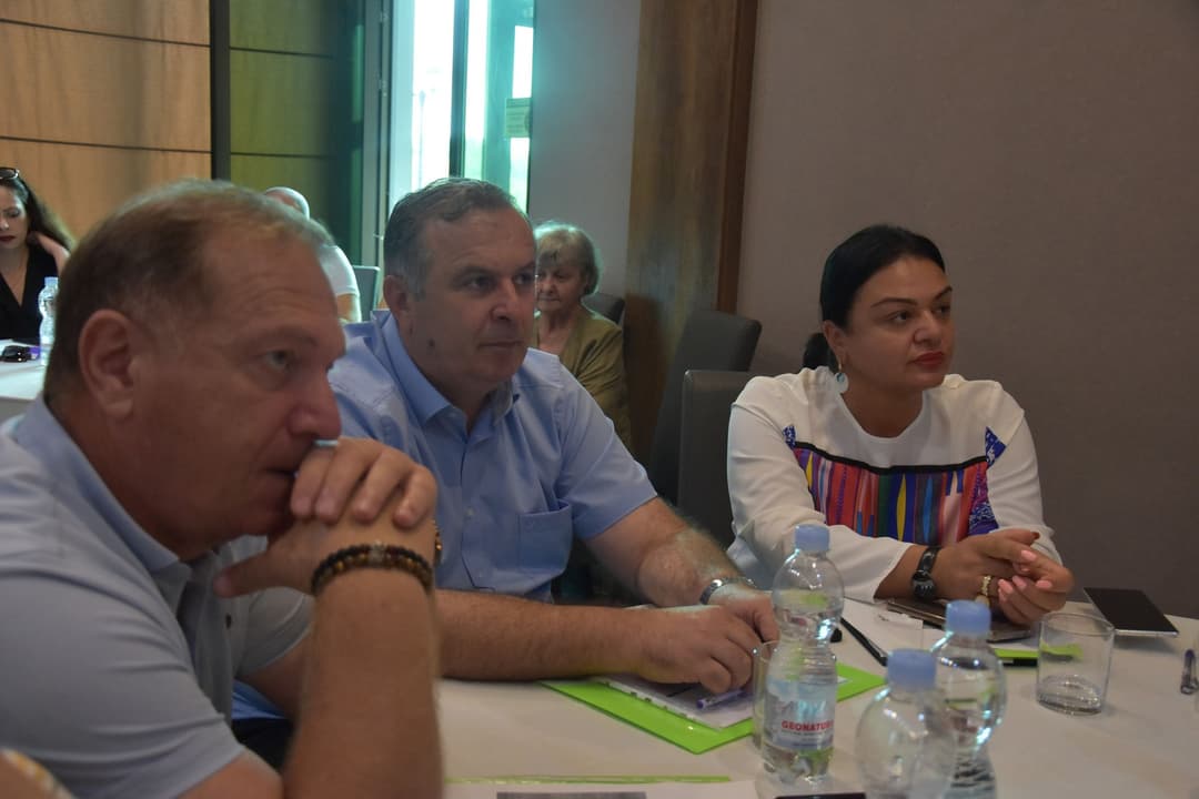 წყალტუბოს მუნიციპალიტეტის მერი ქალთა ასოციაცია “თანხმობის“ მიერ ორგანიზებულ სამოქალაქო ფორუმს დაესწრო