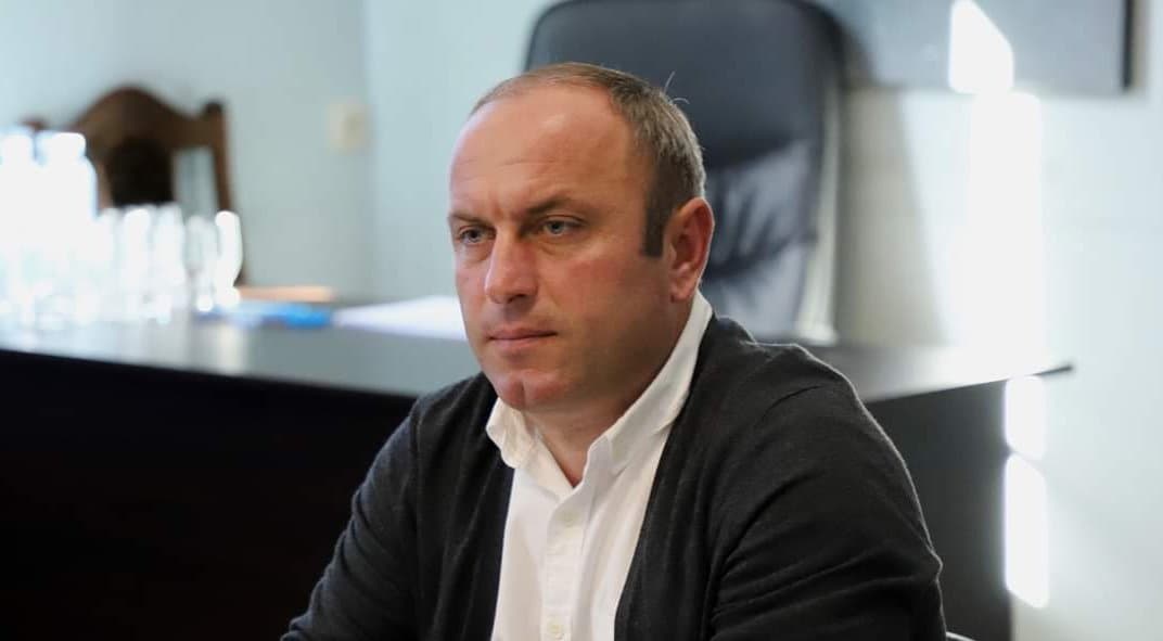 ბაქარ მახარაძე – ქუთაისის საკრებულოს ოპოზიციონერი წევრები მოიხმარენ არა მარტო საწვავს, არამედ ადმინისტრაციულ რესურსსაც