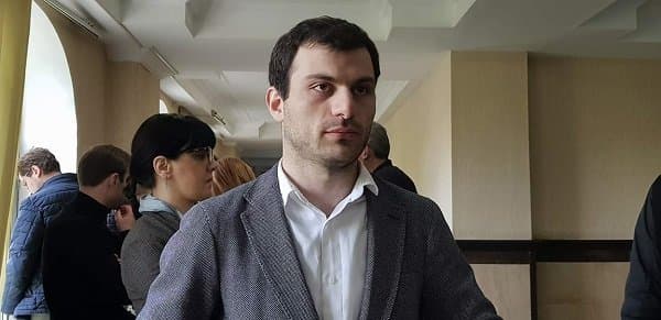 ბექა ბასილაია – ძალიან მნიშვნელოვანია, სალომე ზურაბიშვილმა მოხსნას საიდუმლო გრიფი