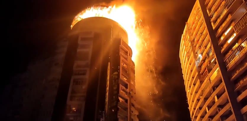 Vox lounge bar in Batumi residential blocks fully burnt after fire